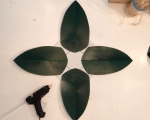 DIY BANANA LEAVES MIRROR