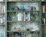rdeco_glamorous-bookcase-styling