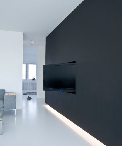 rdeco_black and white right 9