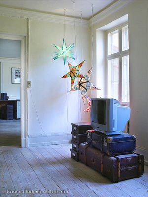 rdeco_living_suitcase_spearmintdecor rdeco_suitcase for TV