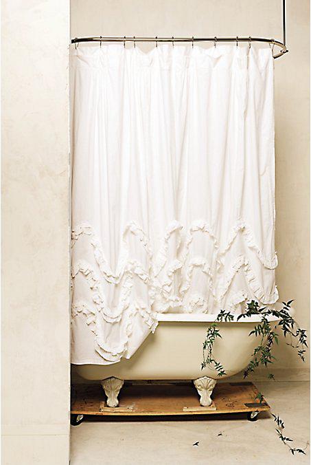 rdeco_ruffles shower curtain