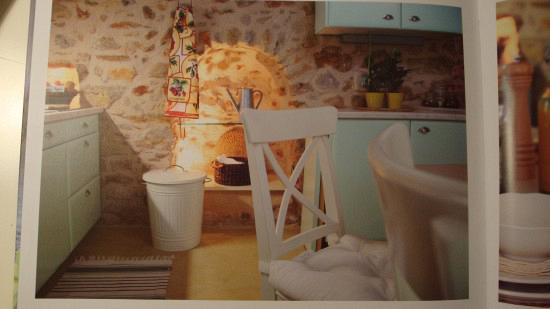 rdeco_stone_ikea_book