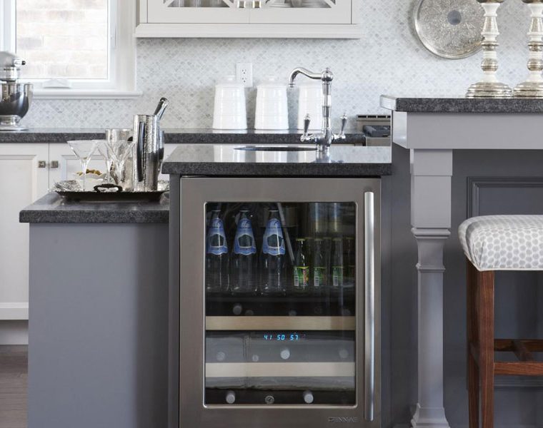 rdeco_kitchen-Κουζίνα-με-επίπεδο