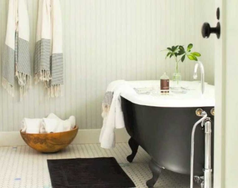 Rdeco σπίτι στην παραλία