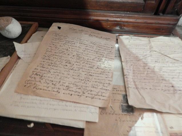 rdeco_kyrimai_museum_papers