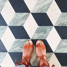 rdeco_ihavethisthingwithfloors_instagram2