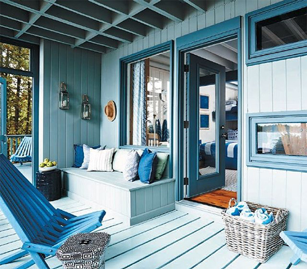 Sarah-Richardson-Rental-Cottage-porch1