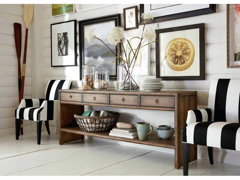 Κονσόλα μπουφές για την είσοδο